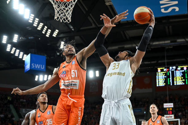 精准无比的 精准无比的